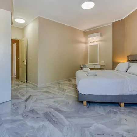 Rhodes Island Elli 3*