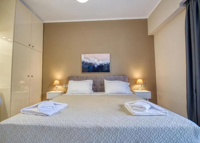 Rhodes Island Elli 3*